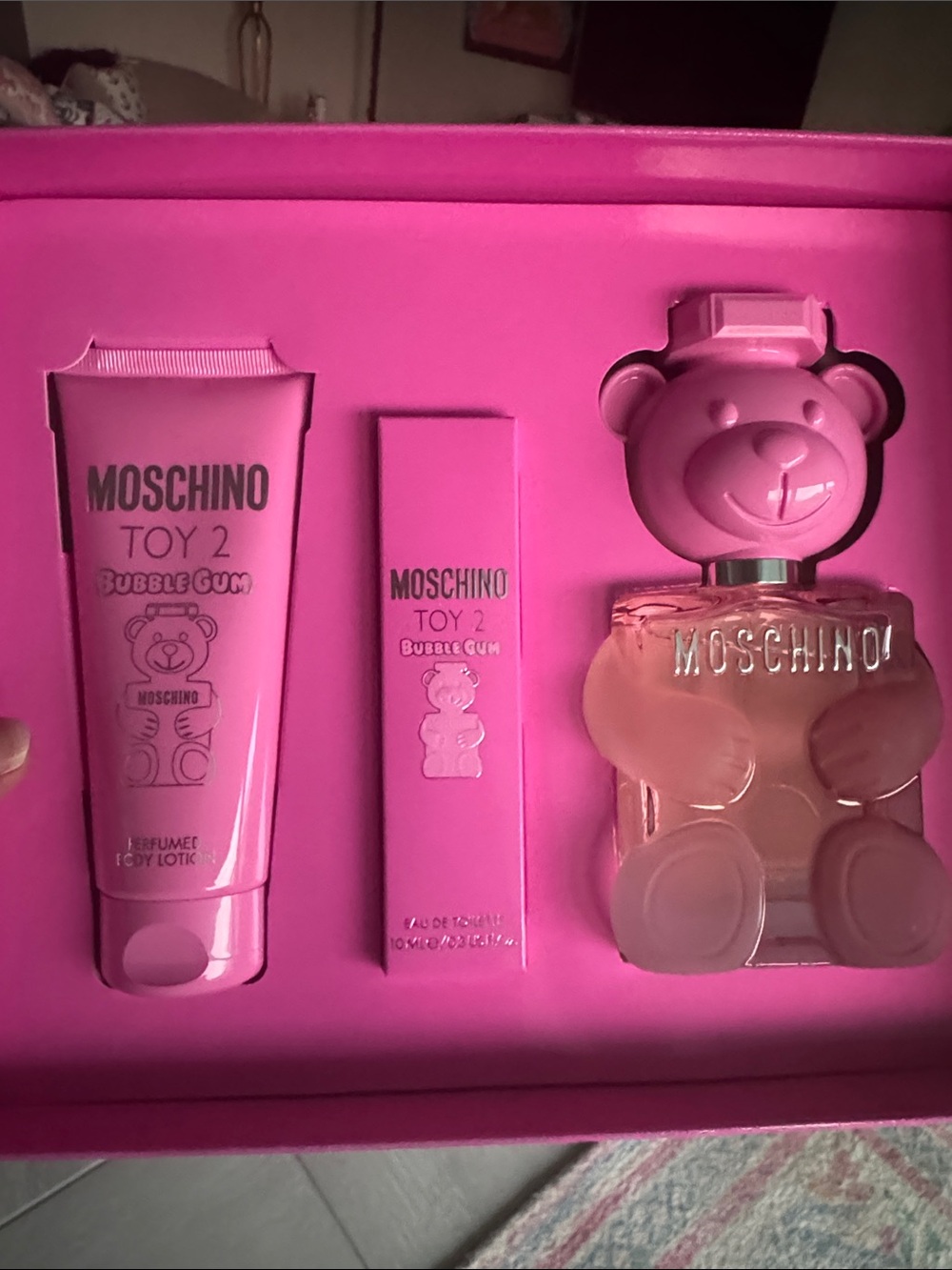Moschino Pink Toy 2 Bubble Gum 3 Piece Gift Set New - Picture 5 of 8